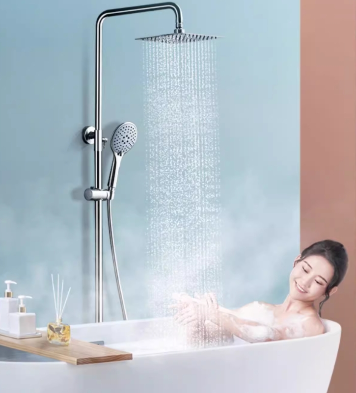 家用出租洗澡卫生间租房速热美的热水器安全省电